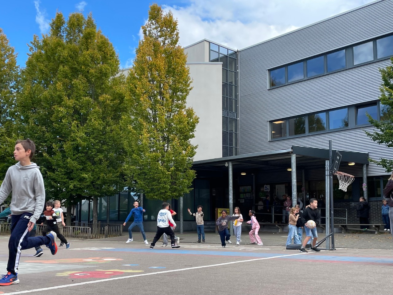 rode speelplaats van Kiempunt campus Buggenhout
