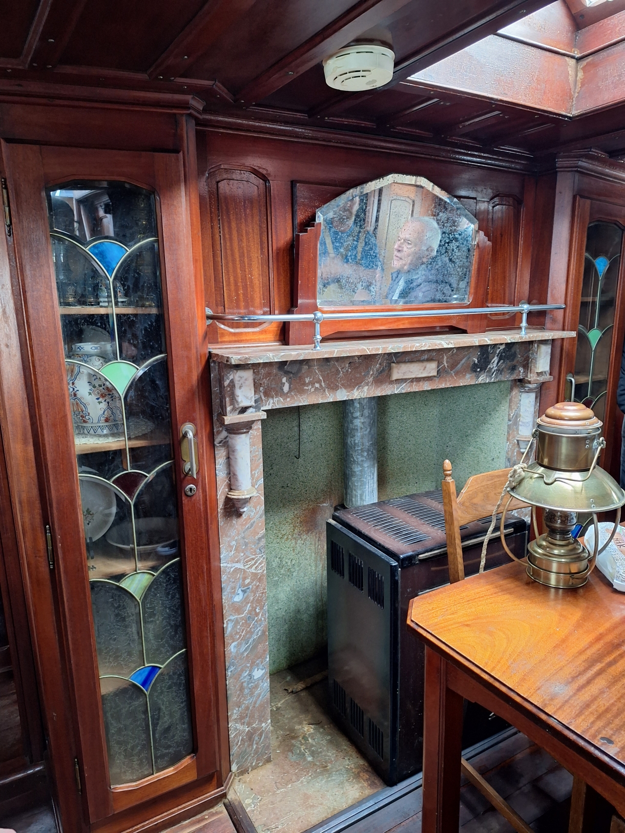 interieur schip Alyv