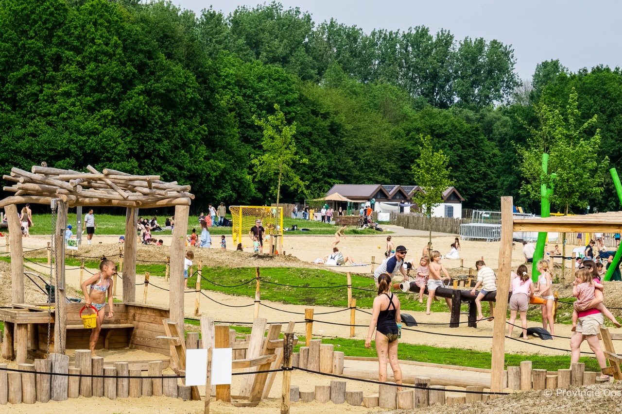 speeltuin in domein Nieuwdonk