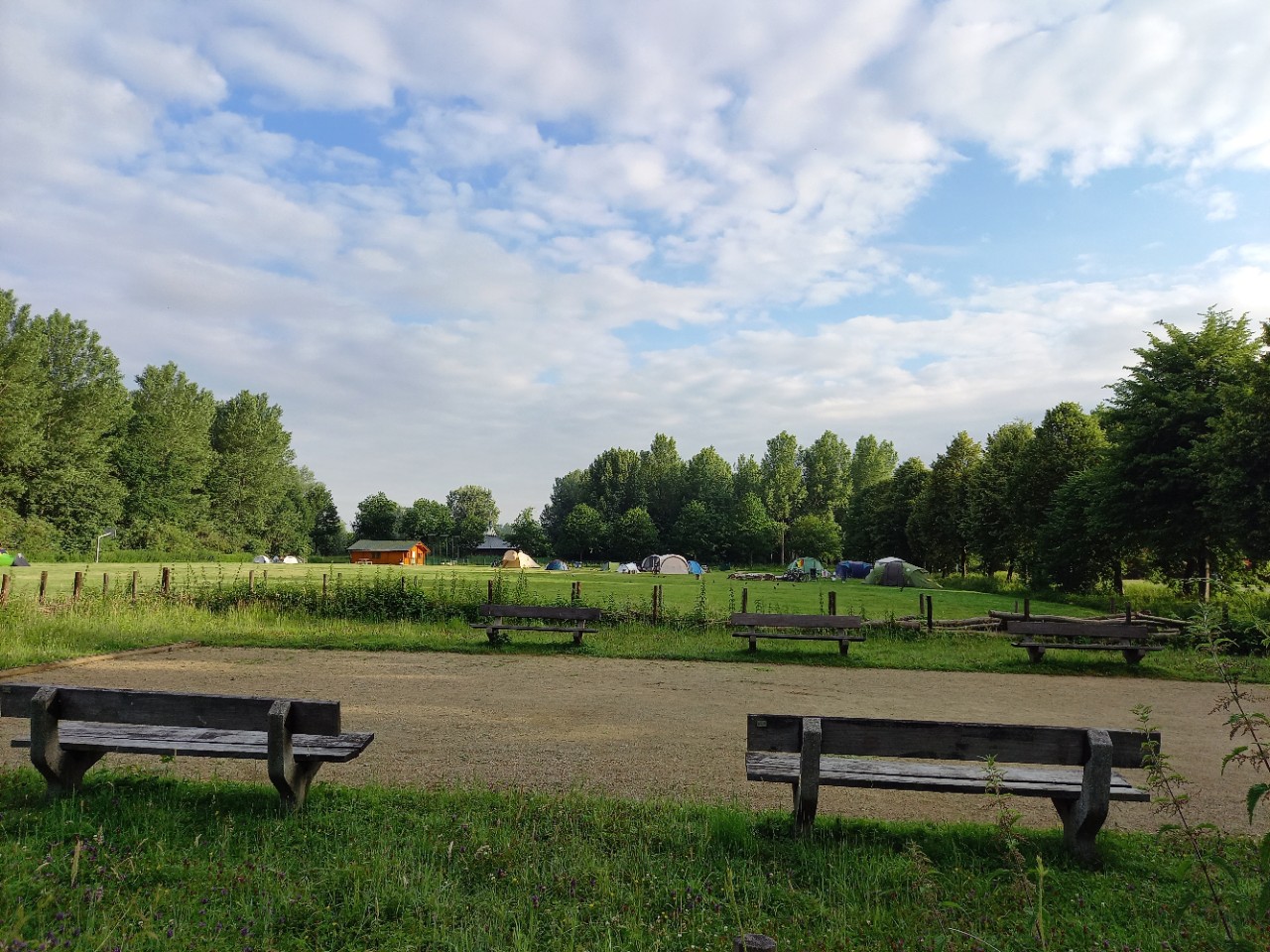petanqueveld op camping puyenbroeck